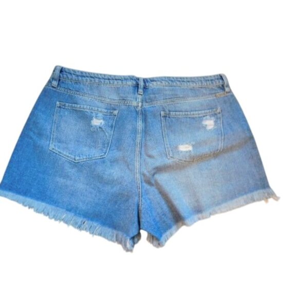 Kancan Size 20W Plus Size Distressed Denim Jean Shorts - Picture 2 of 2